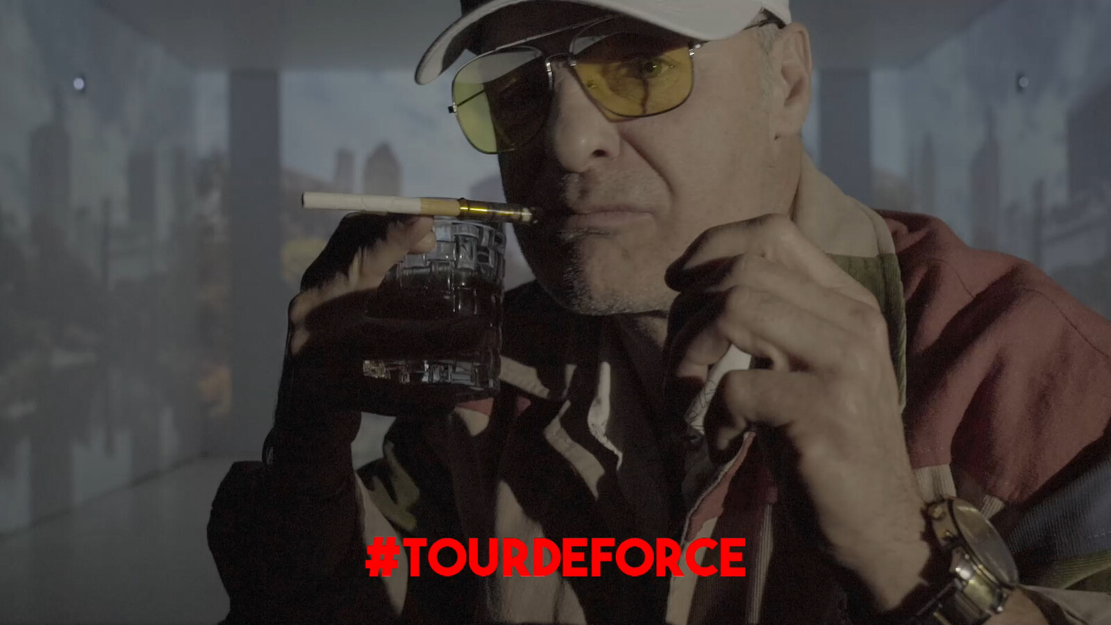 Steffen trinkt Whiskey