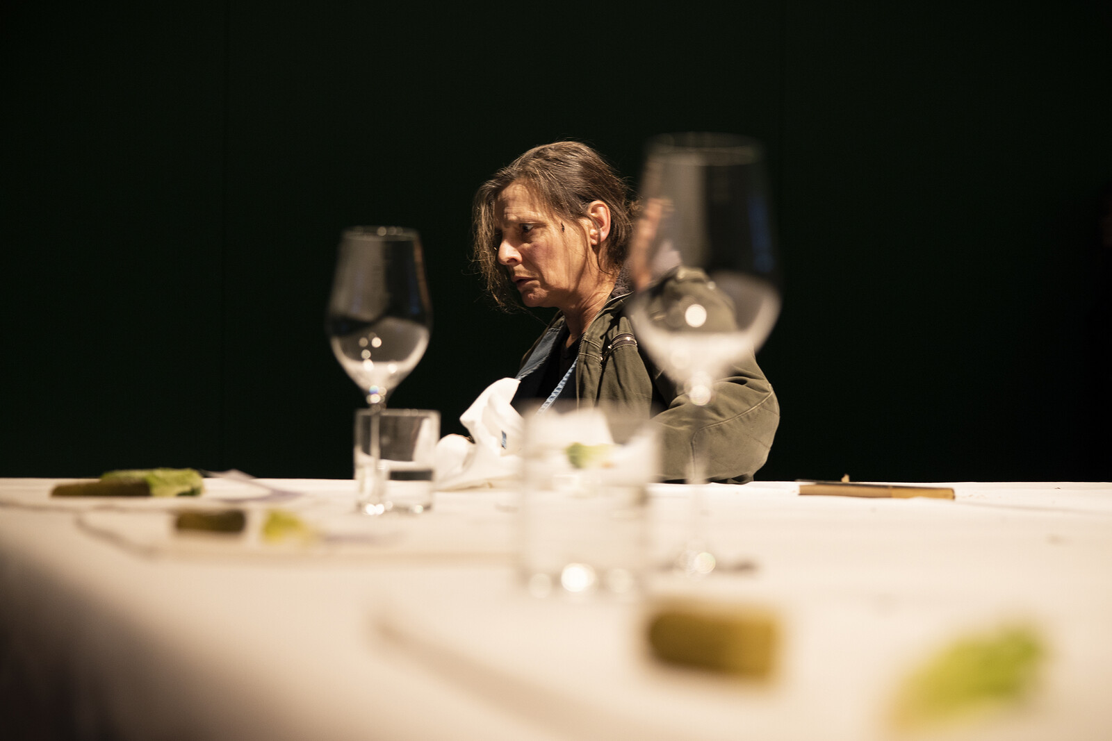 Player in profile at the table