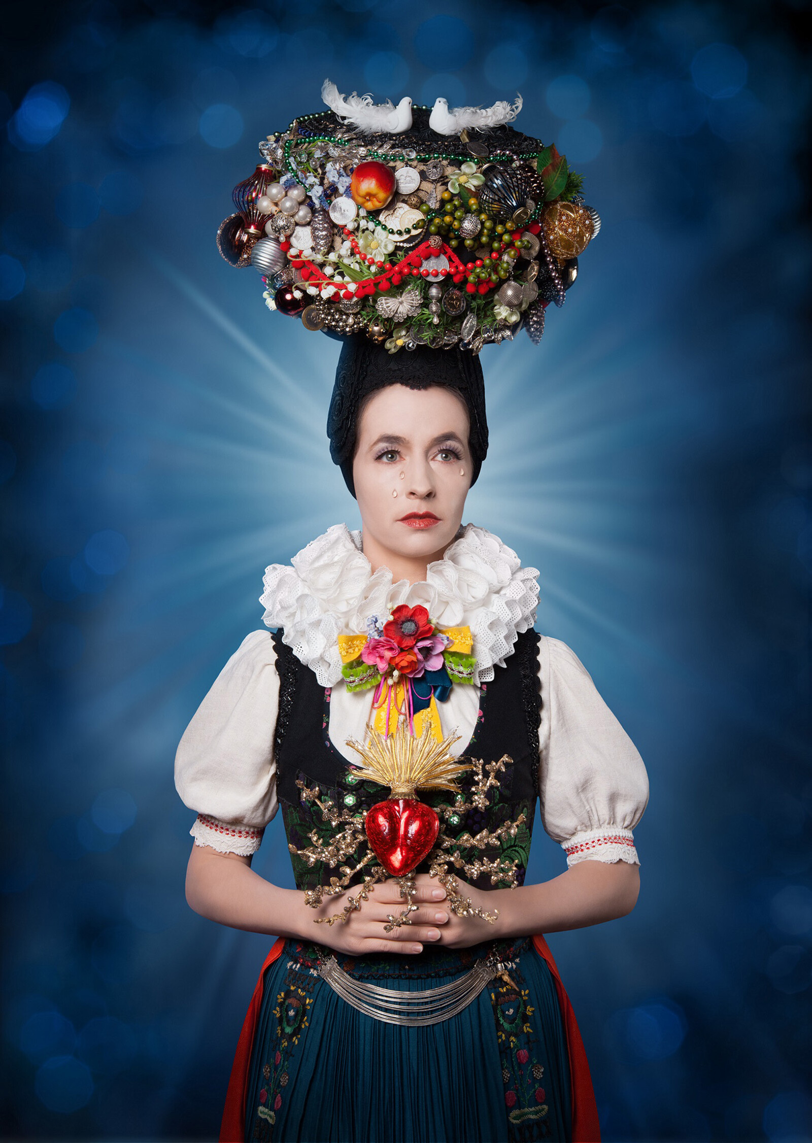 Schauspielerin in Tracht